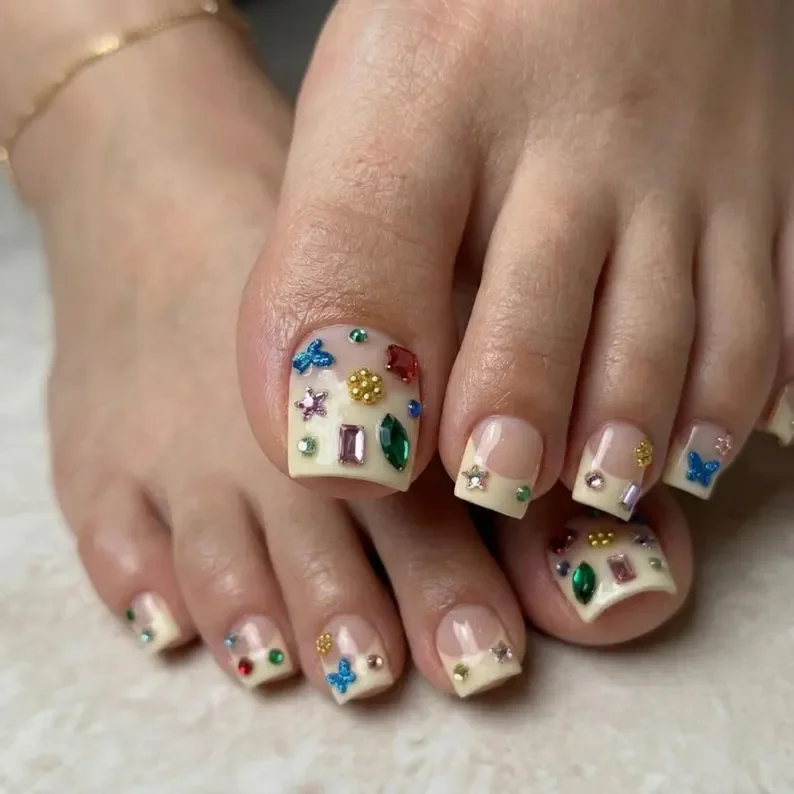 press on nails, custom press on nails, fake nails, Nails Art, stained glass nails, gold press on nails, 3d press on nails, luxury press on nails, handmade press on nails