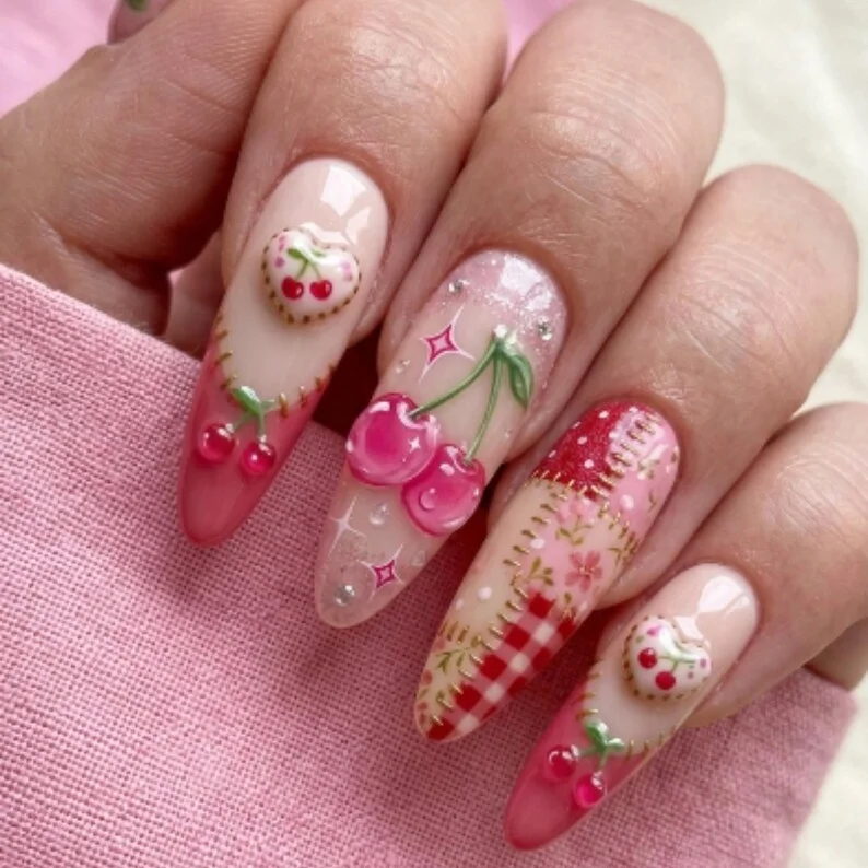 quilt pattern nails, pink and red nails, press on nails, custom press on nails, fake nails, Nails Art, stained glass nails, gold press on nails, 3d press on nails, luxury press on nails, handmade press on nails