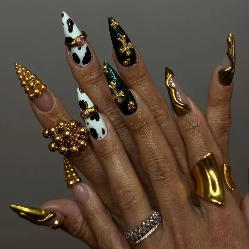press on nails, custom press on nails, fake nails, Nails Art, stained glass nails, gold press on nails, 3d press on nails, luxury press on nails, handmade press on nails