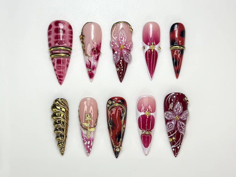 press on nails, custom press on nails, fake nails, Nails Art, stained glass nails, gold press on nails, 3d press on nails, luxury press on nails, handmade press on nails