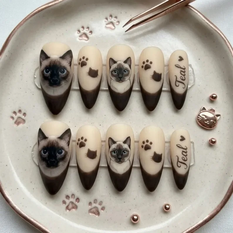 press on nails, custom press on nails, fake nails, Nails Art, stained glass nails, gold press on nails, 3d press on nails, luxury press on nails, handmade press on nails