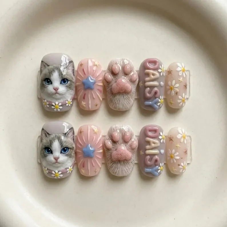 press on nails, custom press on nails, fake nails, Nails Art, stained glass nails, gold press on nails, 3d press on nails, luxury press on nails, handmade press on nails