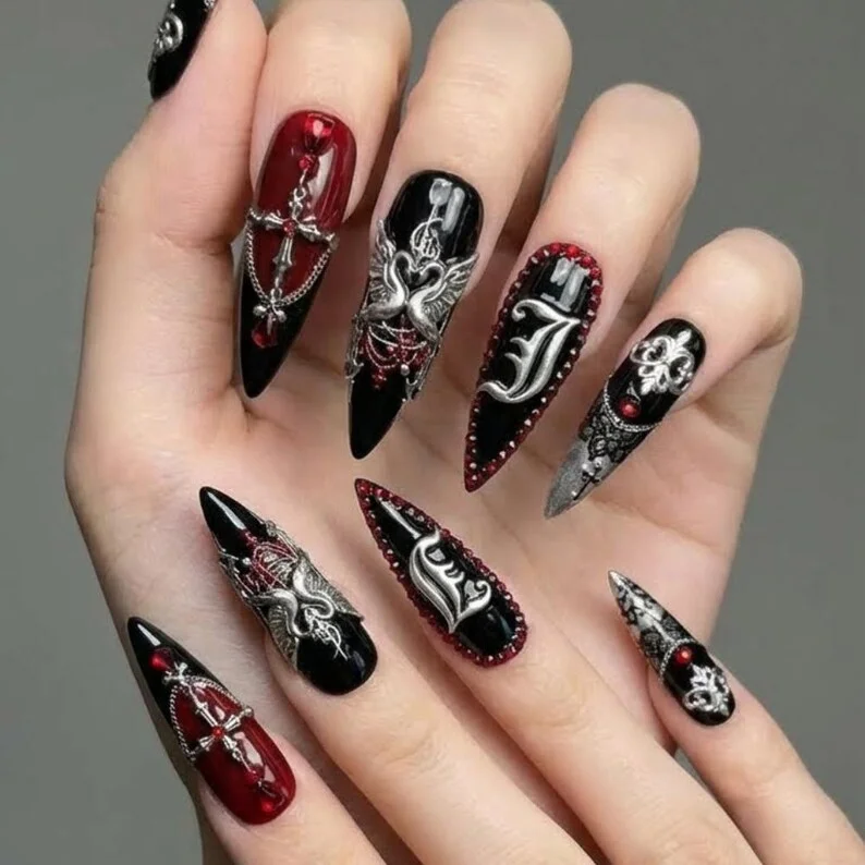 press on nails, black and blood, custom press on nails, fake nails, Nails Art, stained glass nails, gold press on nails, 3d press on nails, luxury press on nails, handmade press on nails