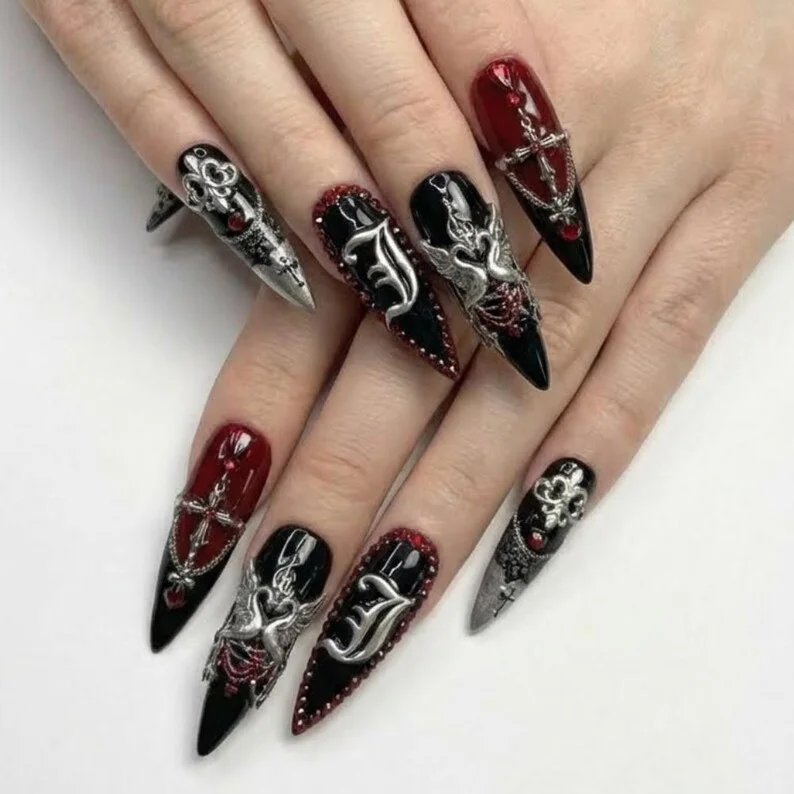 swan charms, valentine nail art, press on nails, custom press on nails, fake nails, Nails Art, stained glass nails, gold press on nails, 3d press on nails, luxury press on nails, handmade press on nails