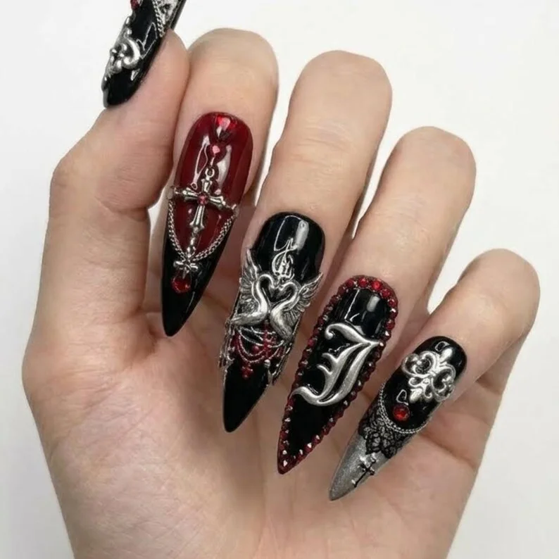 gothic nail design, blood red nails, press on nails, custom press on nails, fake nails, Nails Art, stained glass nails, gold press on nails, 3d press on nails, luxury press on nails, handmade press on nails