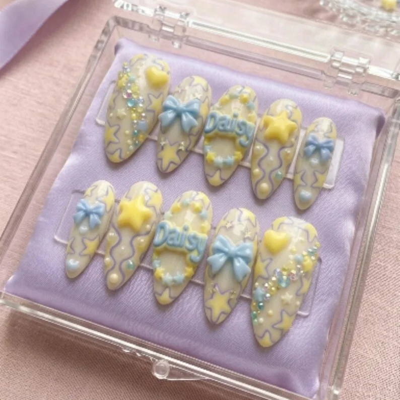 press on nails, custom press on nails, fake nails, Nails Art, stained glass nails, gold press on nails, 3d press on nails, luxury press on nails, handmade press on nails