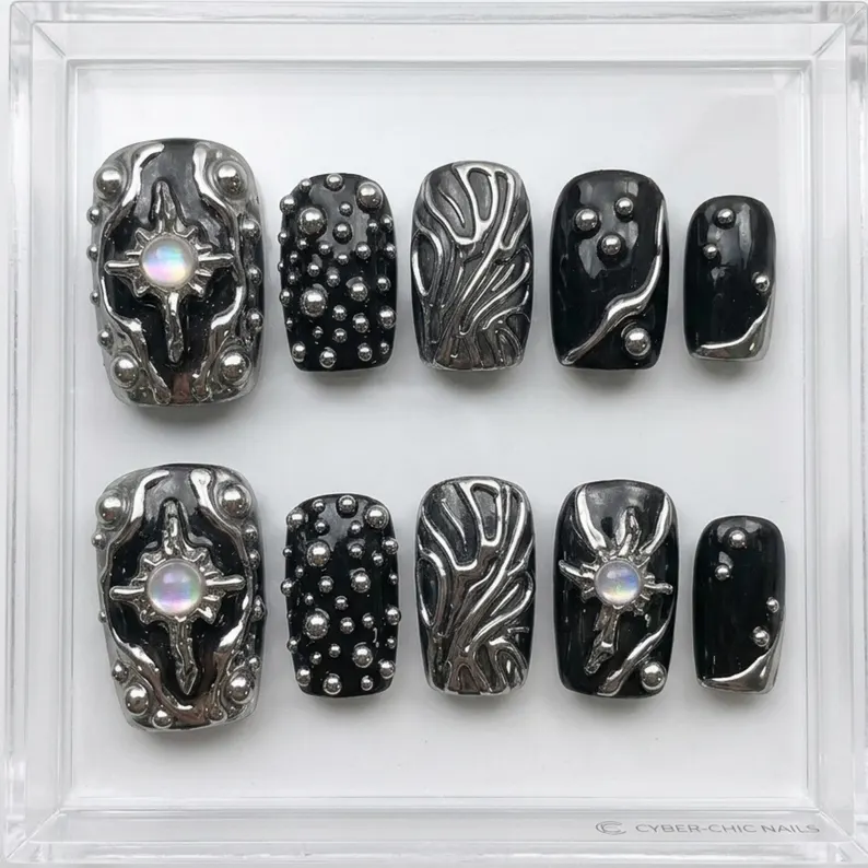 press on nails, custom press on nails, fake nails, Nails Art, stained glass nails, gold press on nails, 3d press on nails, luxury press on nails, handmade press on nails