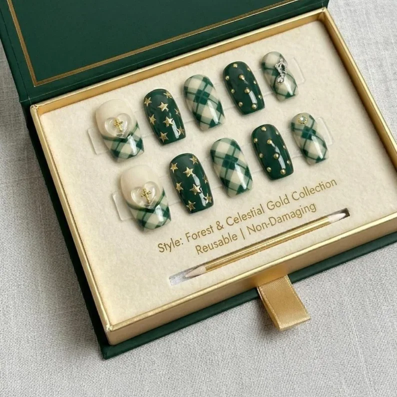 press on nails, custom press on nails, fake nails, Nails Art, stained glass nails, gold press on nails, 3d press on nails, luxury press on nails, handmade press on nails