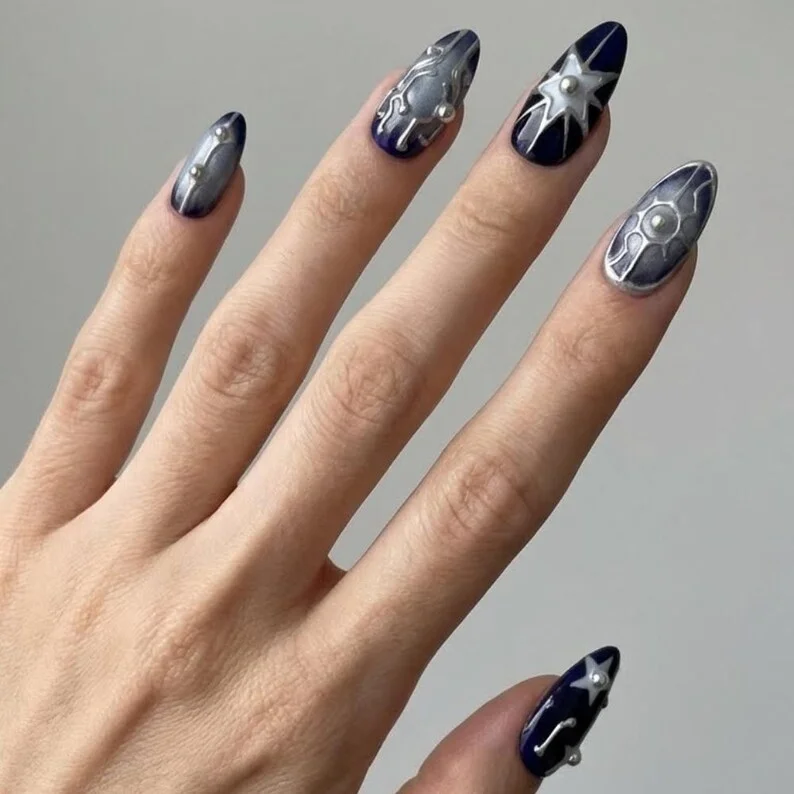 gothic nail design, metallic press on, press on nails, custom press on nails, fake nails, Nails Art, stained glass nails, gold press on nails, 3d press on nails, luxury press on nails, handmade press on nails