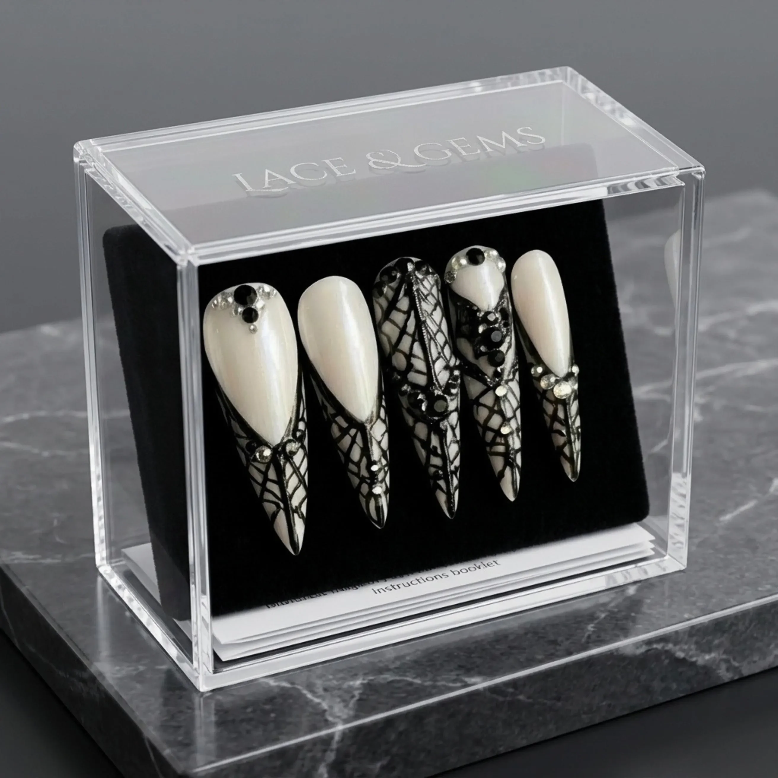 press on nails, custom press on nails, fake nails, Nails Art, stained glass nails, gold press on nails, 3d press on nails, luxury press on nails, handmade press on nails