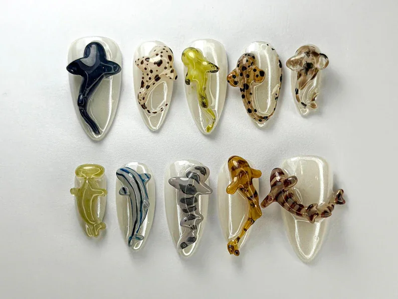 press on nails, custom press on nails, fake nails, Nails Art, stained glass nails, gold press on nails, 3d press on nails, luxury press on nails, handmade press on nails