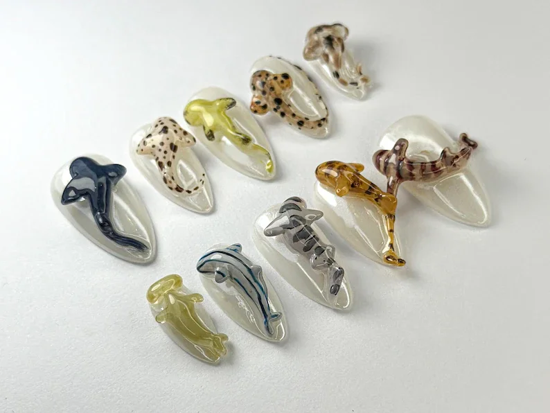 press on nails, custom press on nails, fake nails, Nails Art, stained glass nails, gold press on nails, 3d press on nails, luxury press on nails, handmade press on nails