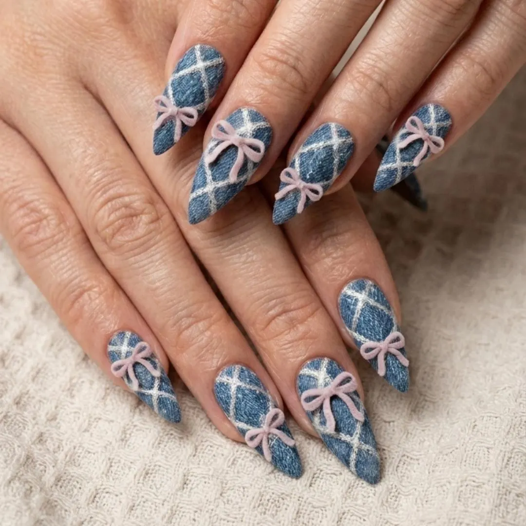 press on nails, custom press on nails, fake nails, Nails Art, stained glass nails, gold press on nails, 3d press on nails, luxury press on nails, handmade press on nails