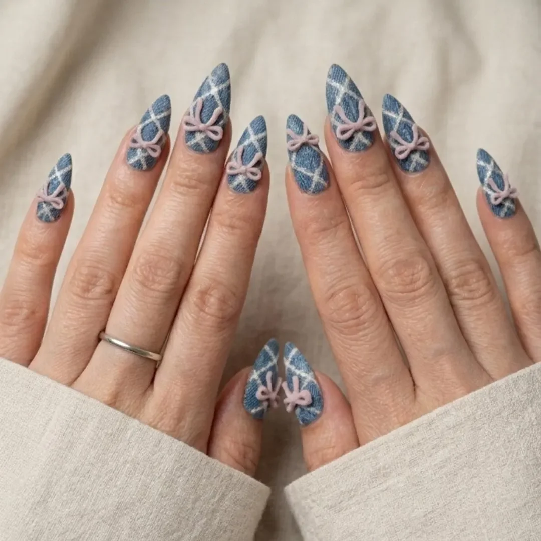 press on nails, custom press on nails, fake nails, Nails Art, stained glass nails, gold press on nails, 3d press on nails, luxury press on nails, handmade press on nails