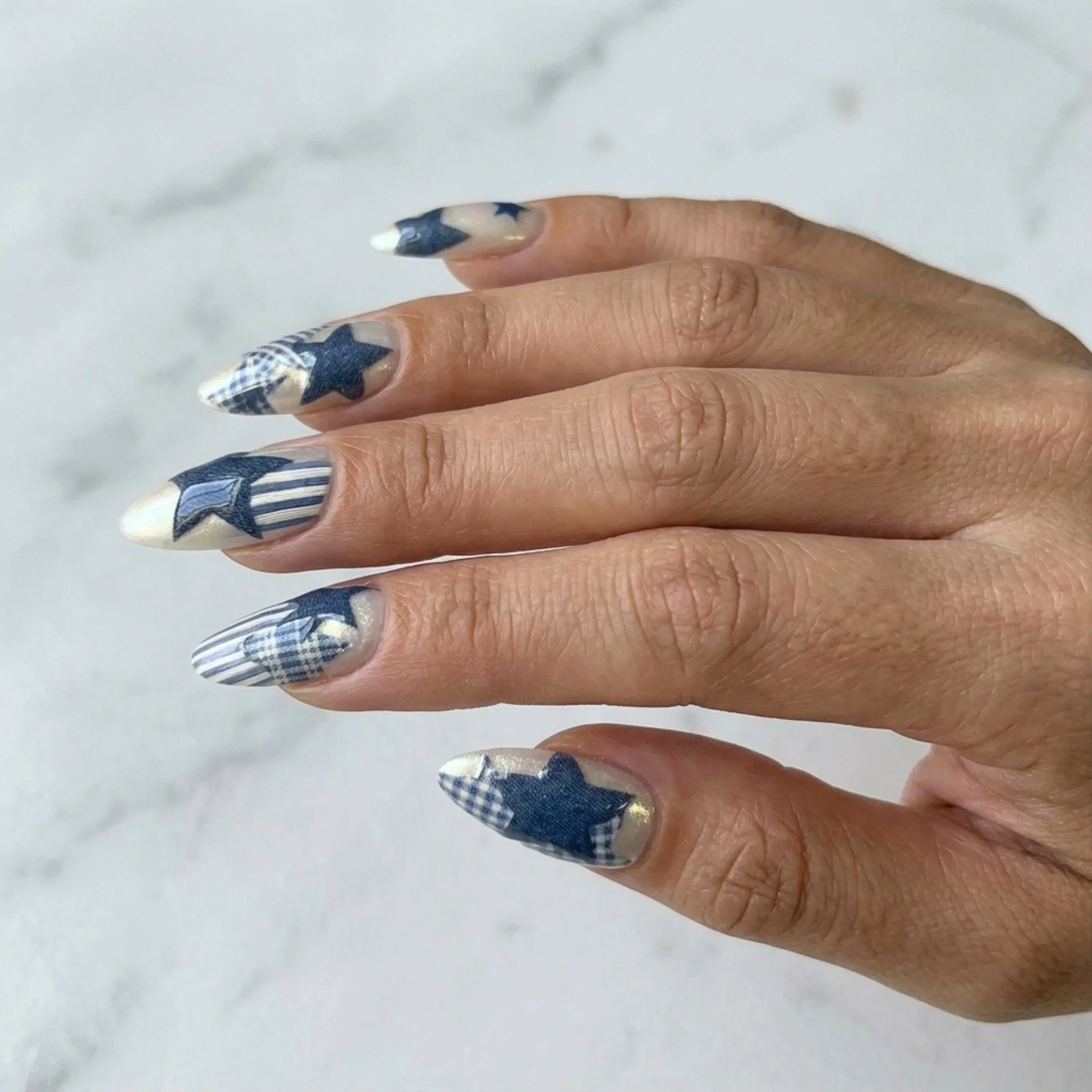press on nails, custom press on nails, fake nails, Nails Art, stained glass nails, gold press on nails, 3d press on nails, luxury press on nails, handmade press on nails