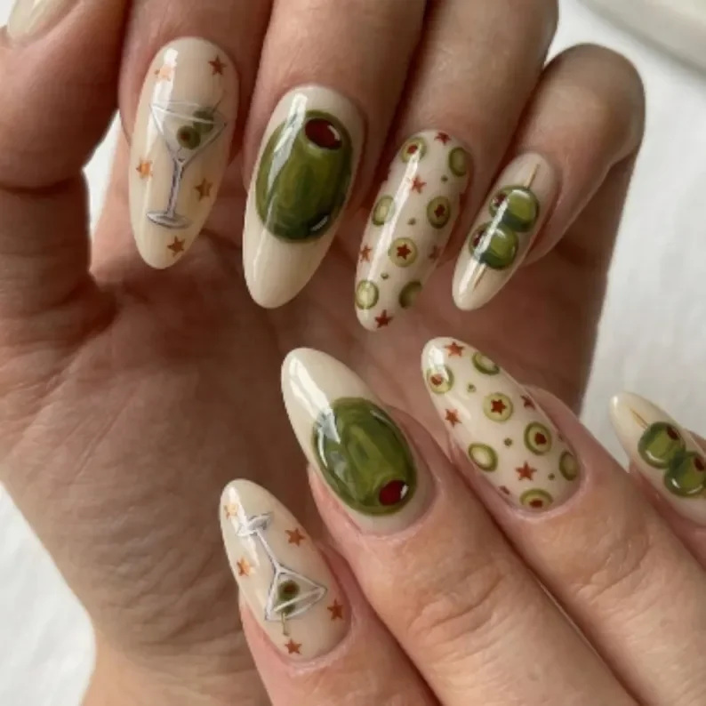 press on nails, custom press on nails, fake nails, Nails Art, stained glass nails, gold press on nails, 3d press on nails, luxury press on nails, handmade press on nails