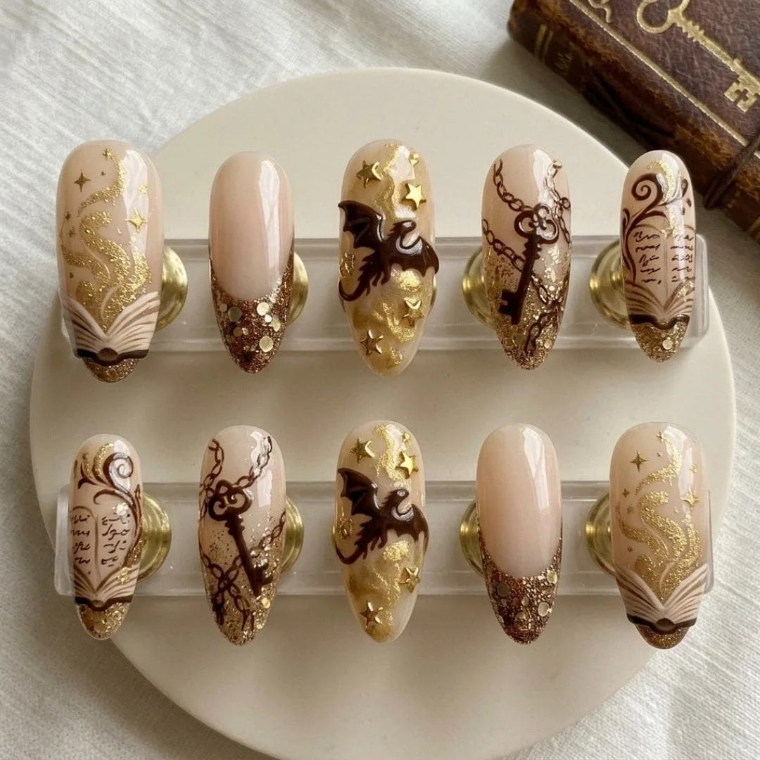 press on nails, custom press on nails, fake nails, Nails Art, stained glass nails, gold press on nails, 3d press on nails, luxury press on nails, handmade press on nails