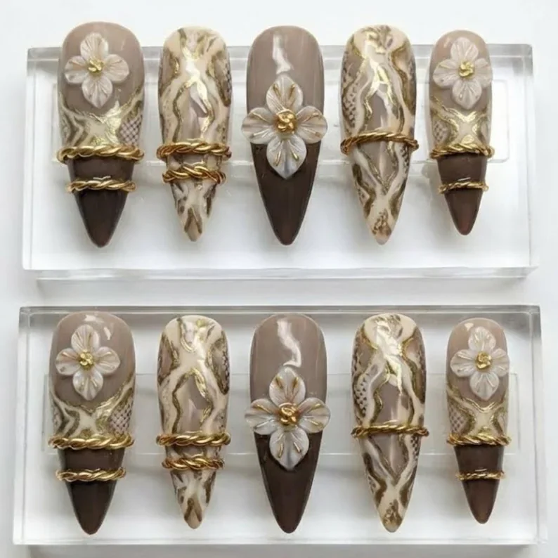 3D Floral Press On, Earthy Luxe Nails, press on nails, custom press on nails, fake nails, Nails Art, stained glass nails, gold press on nails, 3d press on nails, luxury press on nails, handmade press on nails