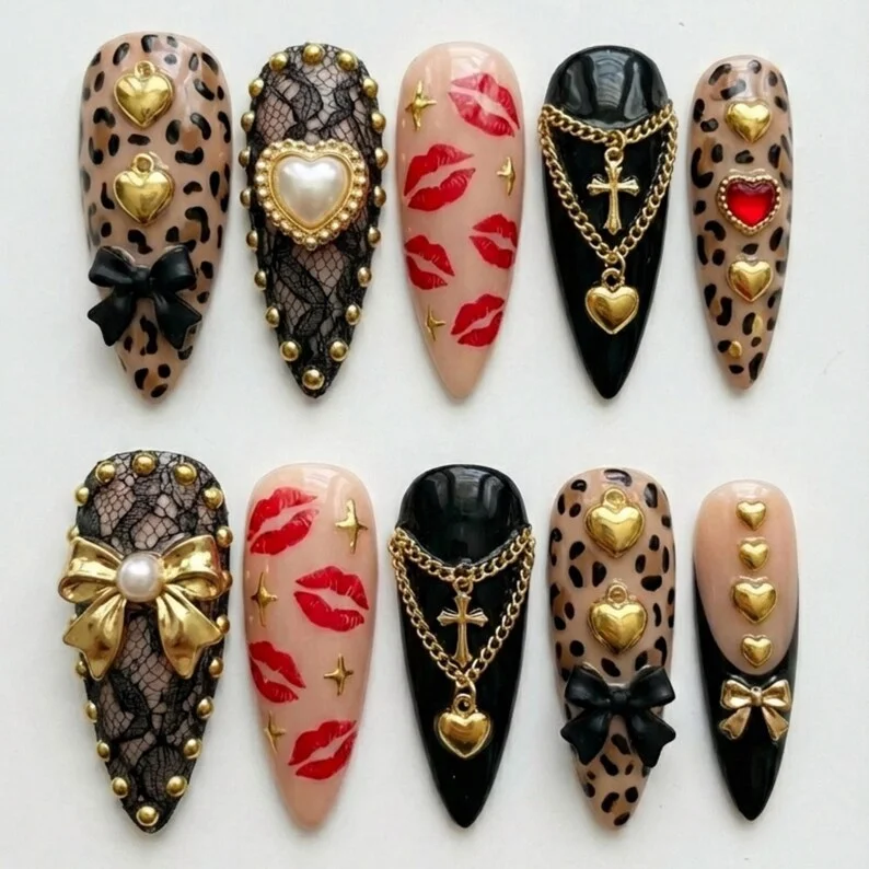 press on nails, custom press on nails, fake nails, Nails Art, stained glass nails, gold press on nails, 3d press on nails, luxury press on nails, handmade press on nails