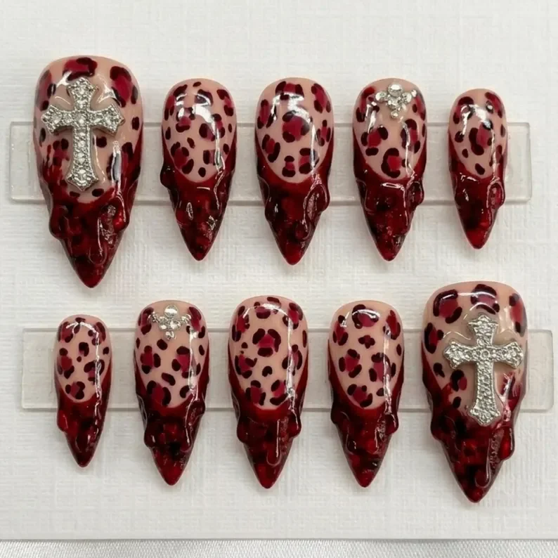 press on nails, custom press on nails, fake nails, Nails Art, stained glass nails, gold press on nails, 3d press on nails, luxury press on nails, handmade press on nails