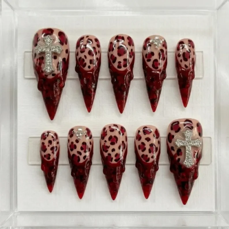 press on nails, custom press on nails, fake nails, Nails Art, stained glass nails, gold press on nails, 3d press on nails, luxury press on nails, handmade press on nails