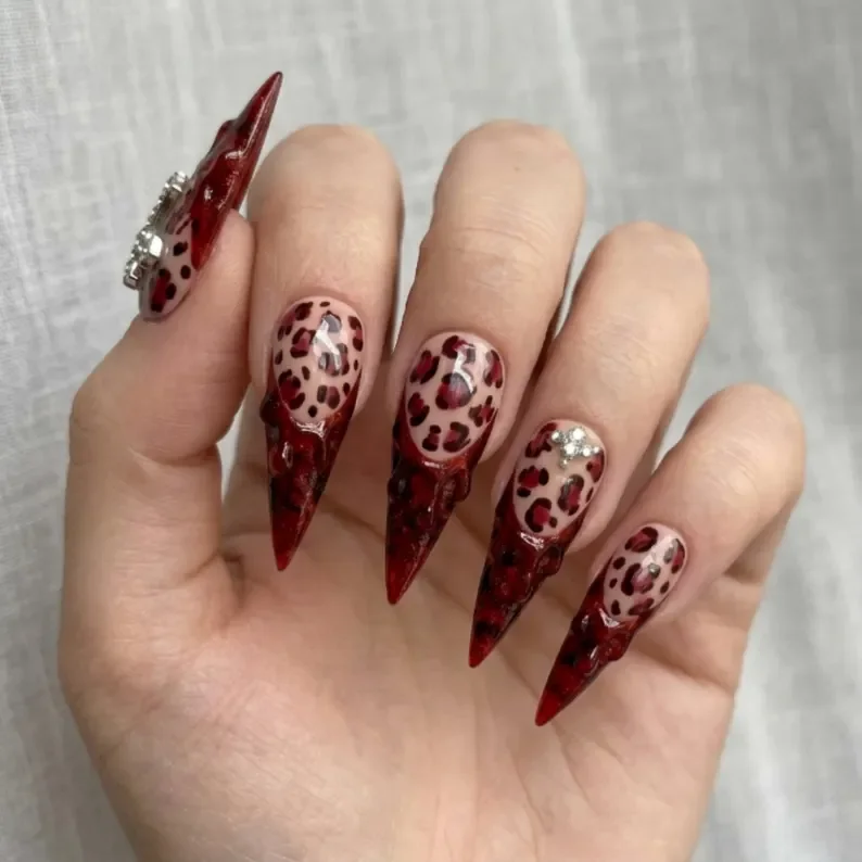 press on nails, custom press on nails, fake nails, Nails Art, stained glass nails, gold press on nails, 3d press on nails, luxury press on nails, handmade press on nails