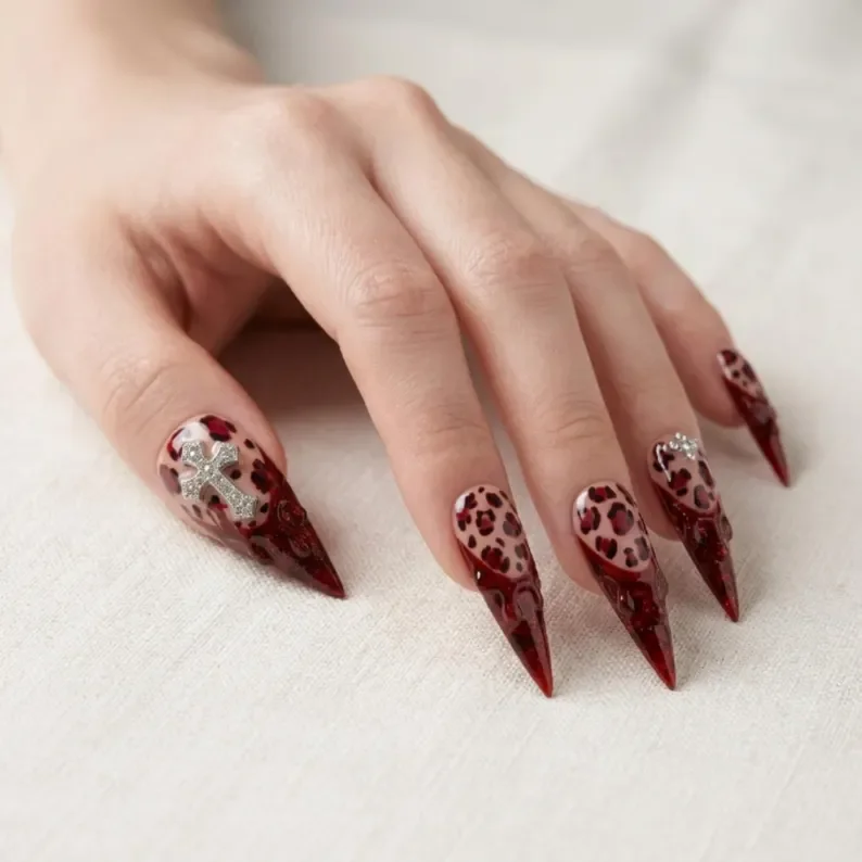 press on nails, custom press on nails, fake nails, Nails Art, stained glass nails, gold press on nails, 3d press on nails, luxury press on nails, handmade press on nails