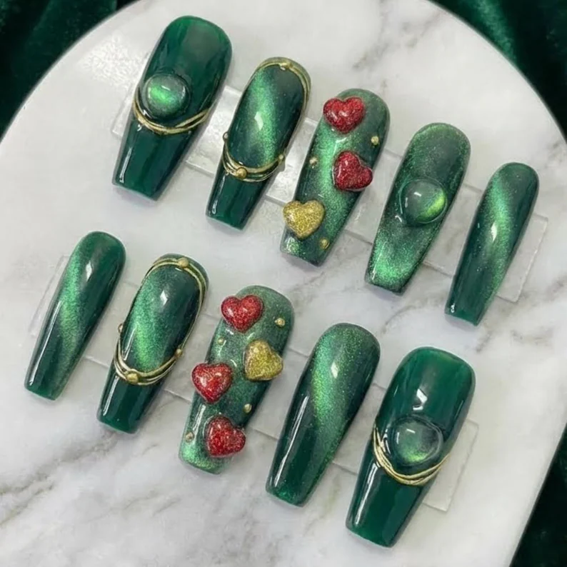 3D hearts, gold design, press on nails, custom press on nails, fake nails, Nails Art, stained glass nails, gold press on nails, 3d press on nails, luxury press on nails, handmade press on nails