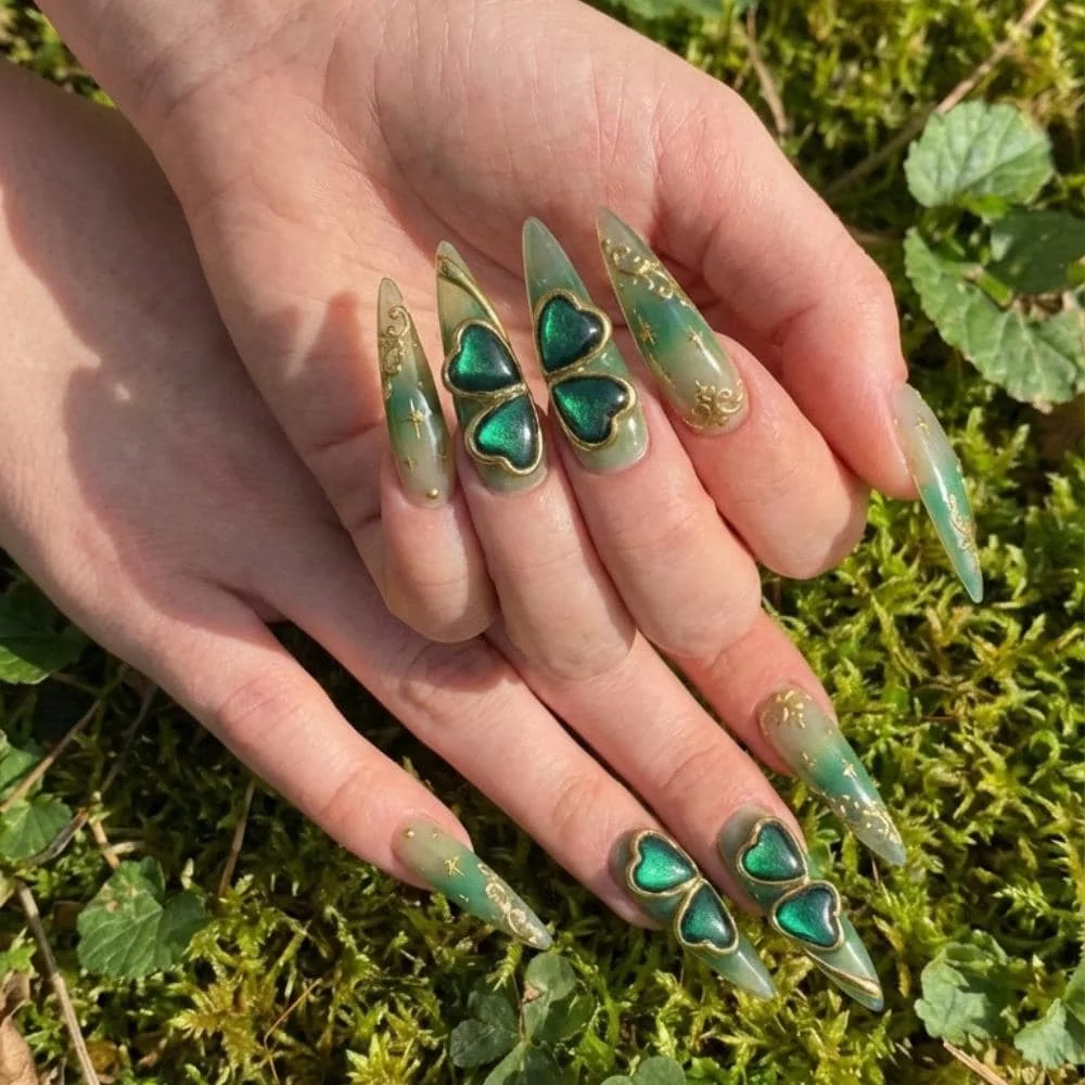 press on nails, custom press on nails, fake nails, Nails Art, stained glass nails, gold press on nails, 3d press on nails, luxury press on nails, handmade press on nails