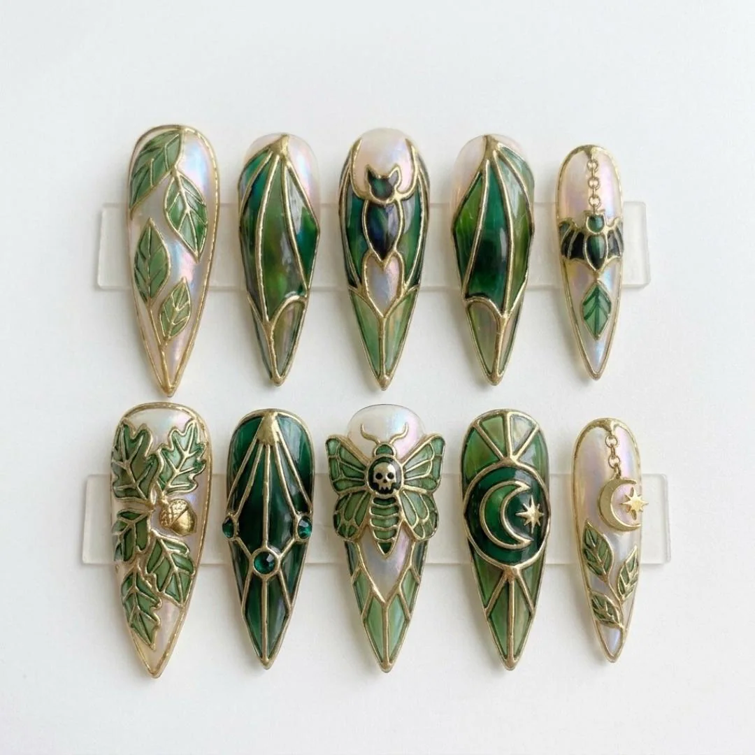 press on nails, custom press on nails, fake nails, Nails Art, stained glass nails, gold press on nails, 3d press on nails, luxury press on nails, handmade press on nails