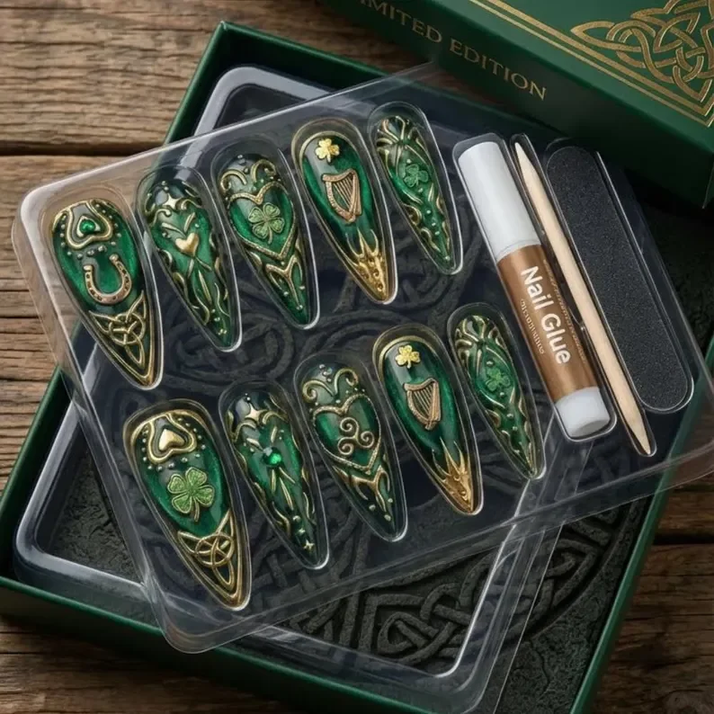 gold irish nails, emerald stiletto nails, press on nails, custom press on nails, fake nails, Nails Art, stained glass nails, gold press on nails, 3d press on nails, luxury press on nails, handmade press on nails