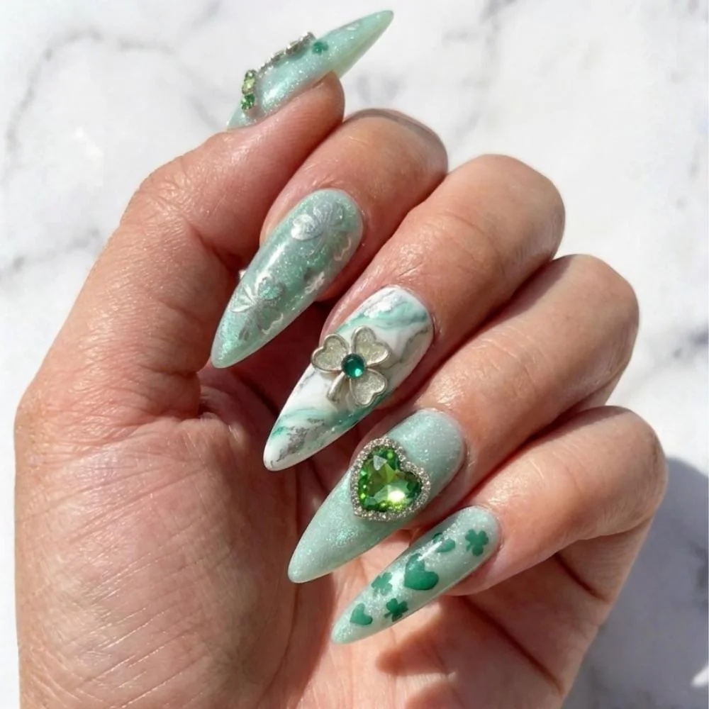 press on nails, custom press on nails, fake nails, Nails Art, stained glass nails, gold press on nails, 3d press on nails, luxury press on nails, handmade press on nails