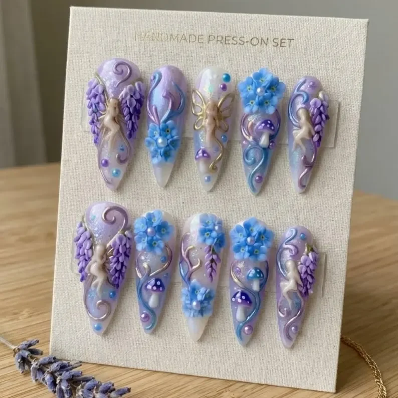 3D wisteria nails, forget-me-not nail art, press on nails, custom press on nails, fake nails, Nails Art, stained glass nails, gold press on nails, 3d press on nails, luxury press on nails, handmade press on nails