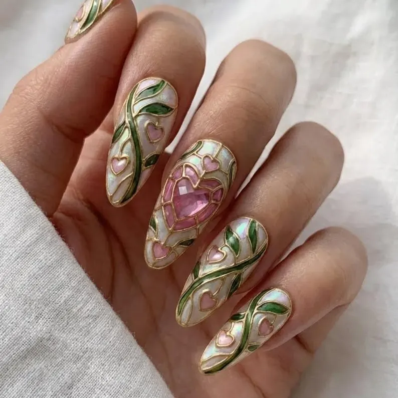 luxury 3D nails, press-on nails, press on nails, custom press on nails, fake nails, Nails Art, stained glass nails, gold press on nails, 3d press on nails, luxury press on nails, handmade press on nails