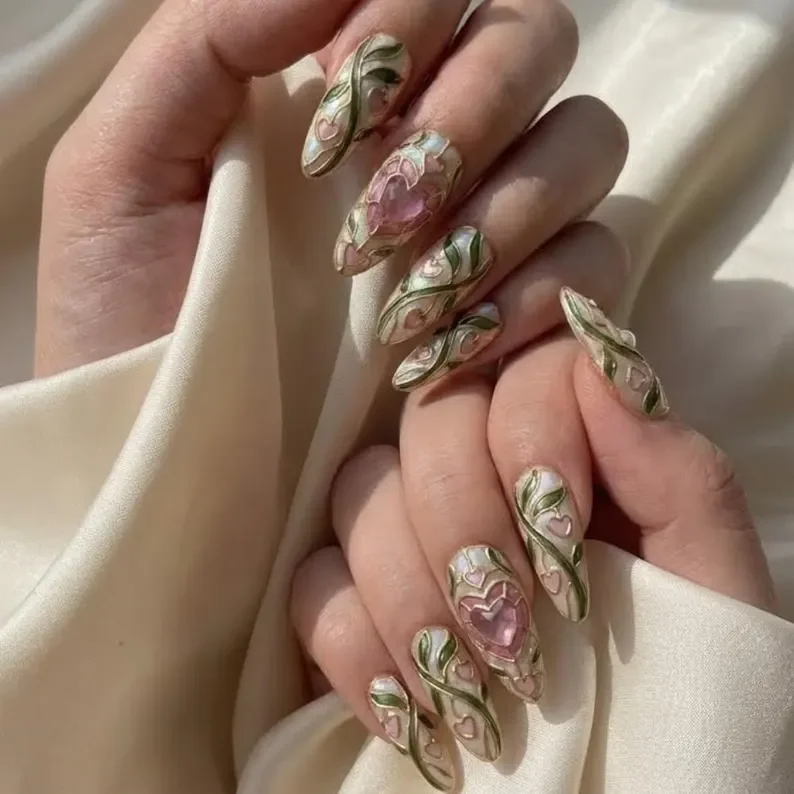 romantic valentine, valentine nail art, press on nails, custom press on nails, fake nails, Nails Art, stained glass nails, gold press on nails, 3d press on nails, luxury press on nails, handmade press on nails