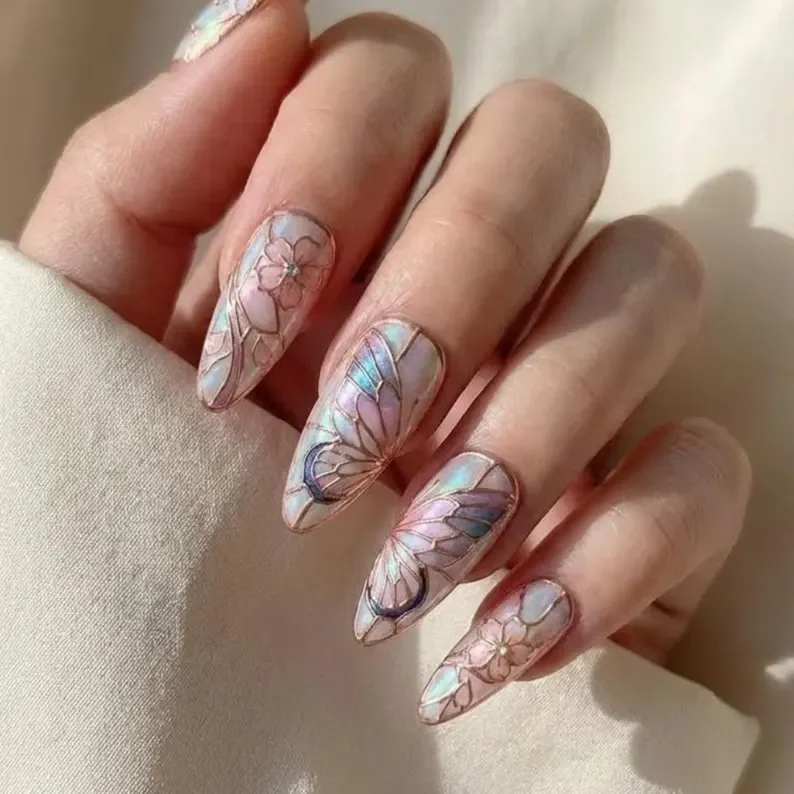 wing nail art, romantic nail design, press on nails, custom press on nails, fake nails, Nails Art, stained glass nails, gold press on nails, 3d press on nails, luxury press on nails, handmade press on nails