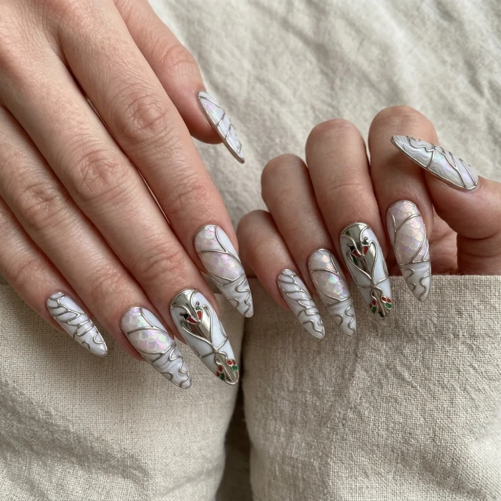 press on nails, custom press on nails, fake nails, Nails Art, stained glass nails, gold press on nails, 3d press on nails, luxury press on nails, handmade press on nails