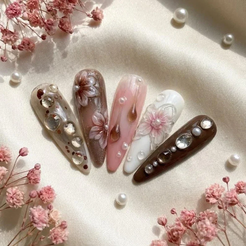 fairycore press on nails, 3D floral nails, press on nails, custom press on nails, fake nails, Nails Art, stained glass nails, gold press on nails, 3d press on nails, luxury press on nails, handmade press on nails