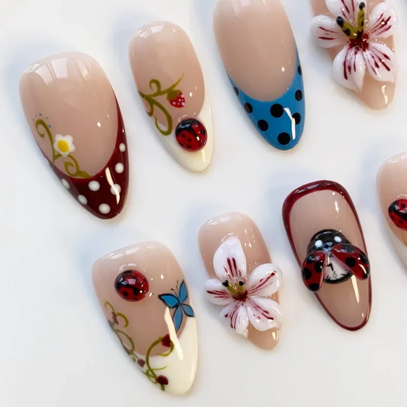 press on nails, custom press on nails, fake nails, Nails Art, stained glass nails, gold press on nails, 3d press on nails, luxury press on nails, handmade press on nails