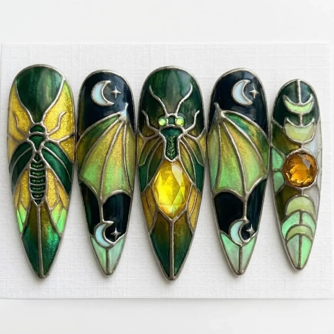 press on nails, custom press on nails, fake nails, Nails Art, stained glass nails, gold press on nails, 3d press on nails, luxury press on nails, handmade press on nails