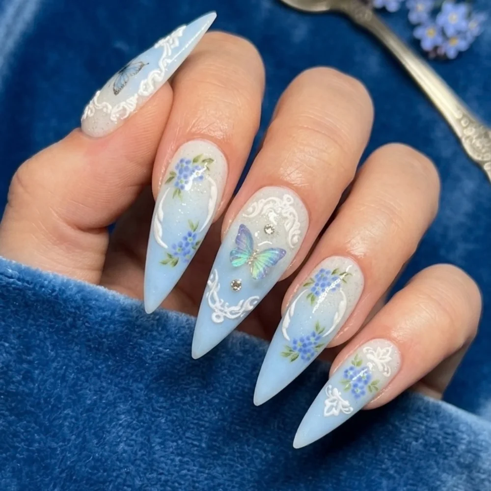 press on nails, custom press on nails, fake nails, Nails Art, stained glass nails, gold press on nails, 3d press on nails, luxury press on nails, handmade press on nails