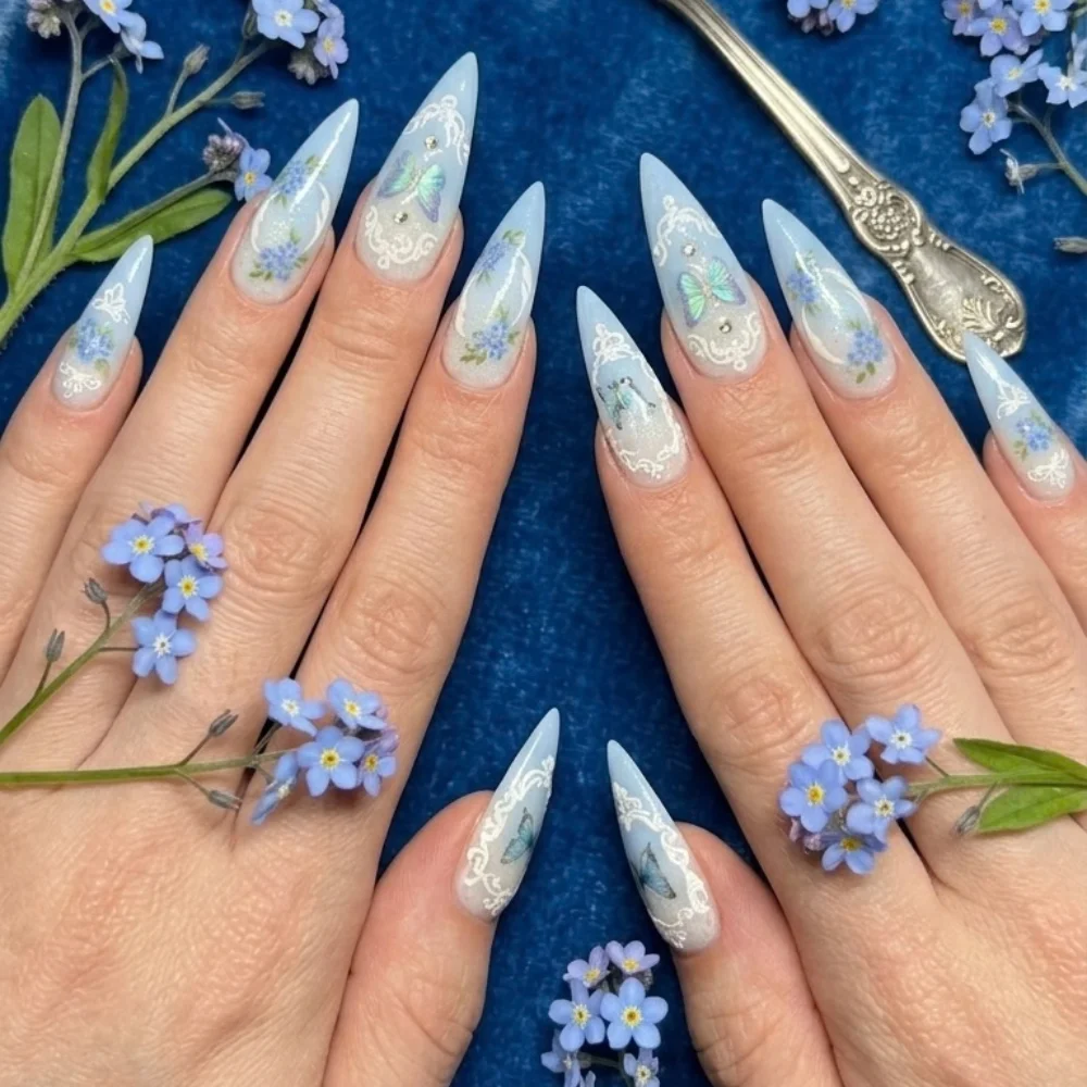 press on nails, custom press on nails, fake nails, Nails Art, stained glass nails, gold press on nails, 3d press on nails, luxury press on nails, handmade press on nails