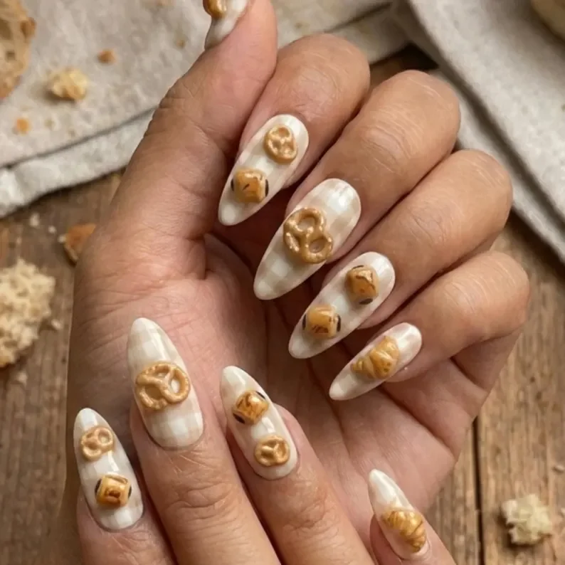 press on nails, custom press on nails, fake nails, Nails Art, stained glass nails, gold press on nails, 3d press on nails, luxury press on nails, handmade press on nails