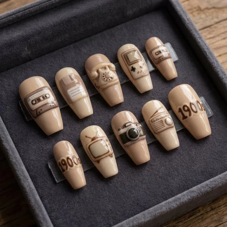 3D retro nails, press on nail set, press on nails, custom press on nails, fake nails, Nails Art, stained glass nails, gold press on nails, 3d press on nails, luxury press on nails, handmade press on nails