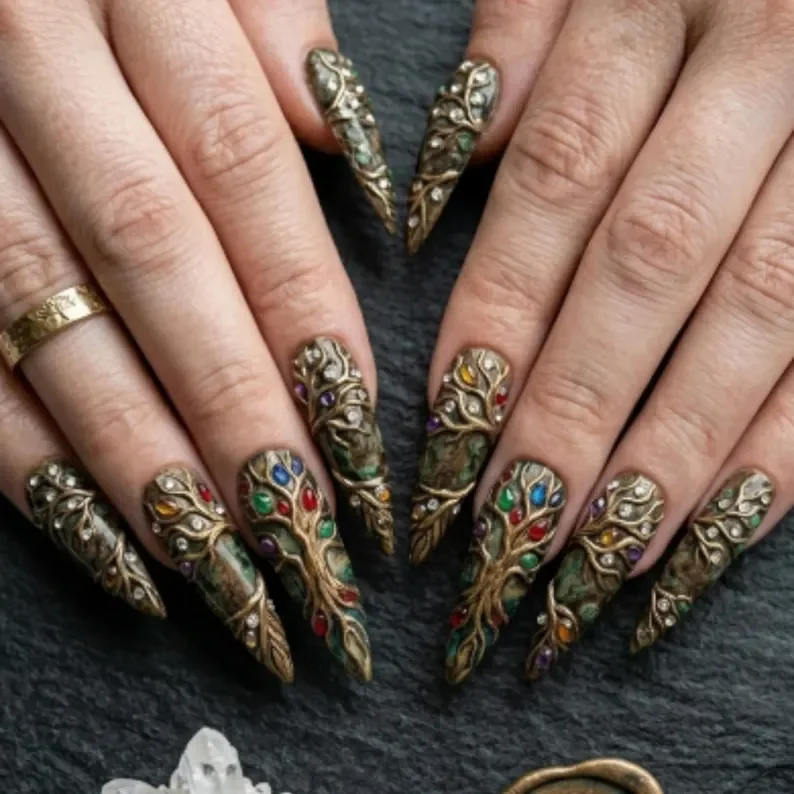 press on nails, custom press on nails, fake nails, Nails Art, stained glass nails, gold press on nails, 3d press on nails, luxury press on nails, handmade press on nails
