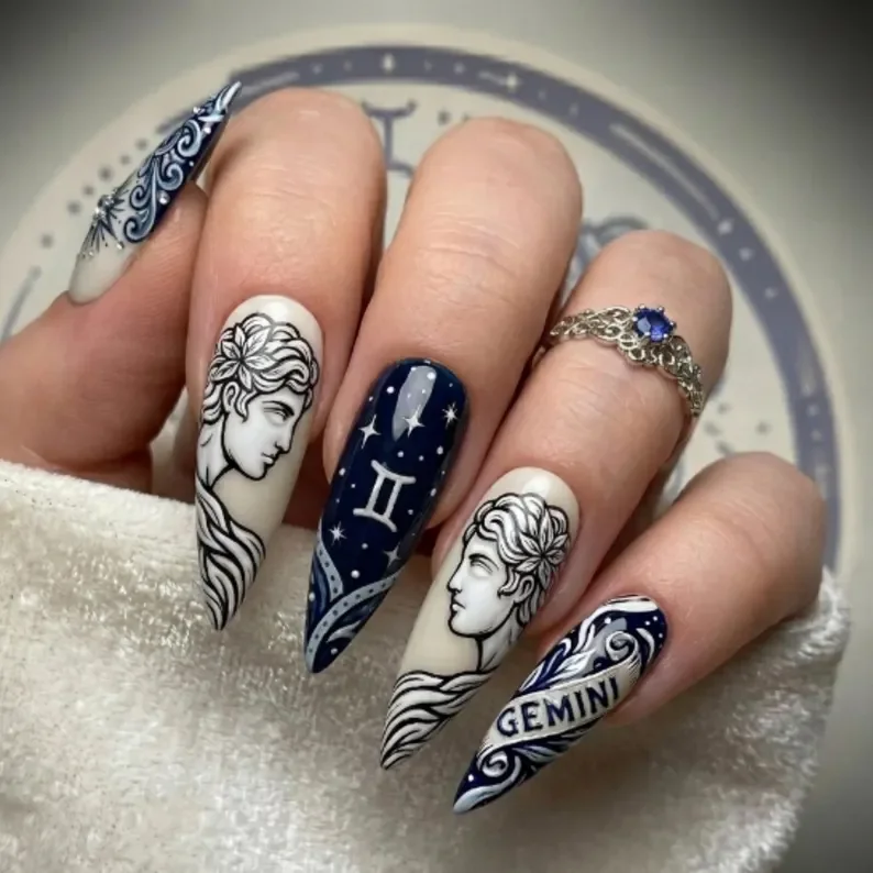 press on nails, custom press on nails, fake nails, Nails Art, stained glass nails, gold press on nails, 3d press on nails, luxury press on nails, handmade press on nails