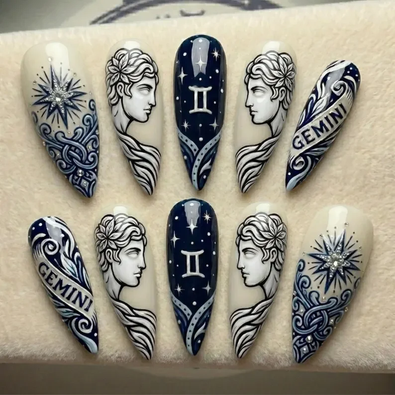 press on nails, custom press on nails, fake nails, Nails Art, stained glass nails, gold press on nails, 3d press on nails, luxury press on nails, handmade press on nails