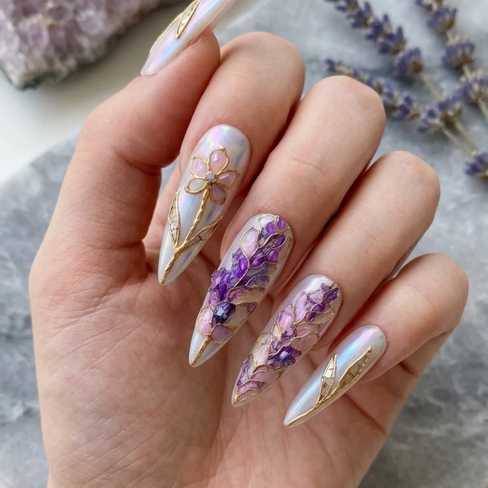 press on nails, custom press on nails, fake nails, Nails Art, stained glass nails, gold press on nails, 3d press on nails, luxury press on nails, handmade press on nails