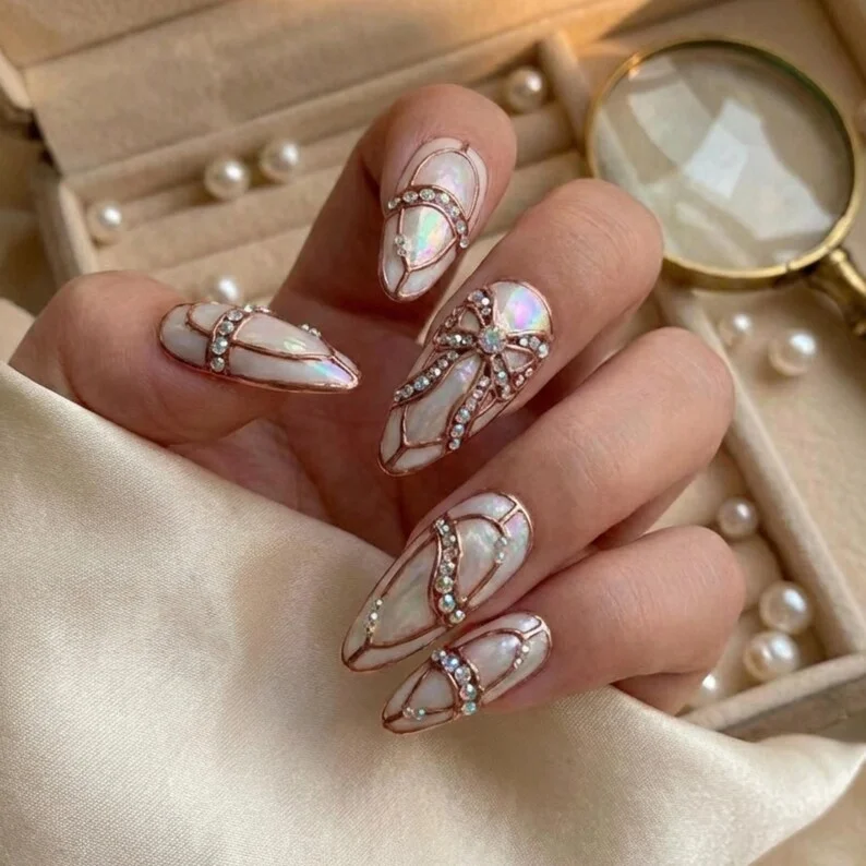 bow press on nails, 3D rose gold, press on nails, custom press on nails, fake nails, Nails Art, stained glass nails, gold press on nails, 3d press on nails, luxury press on nails, handmade press on nails