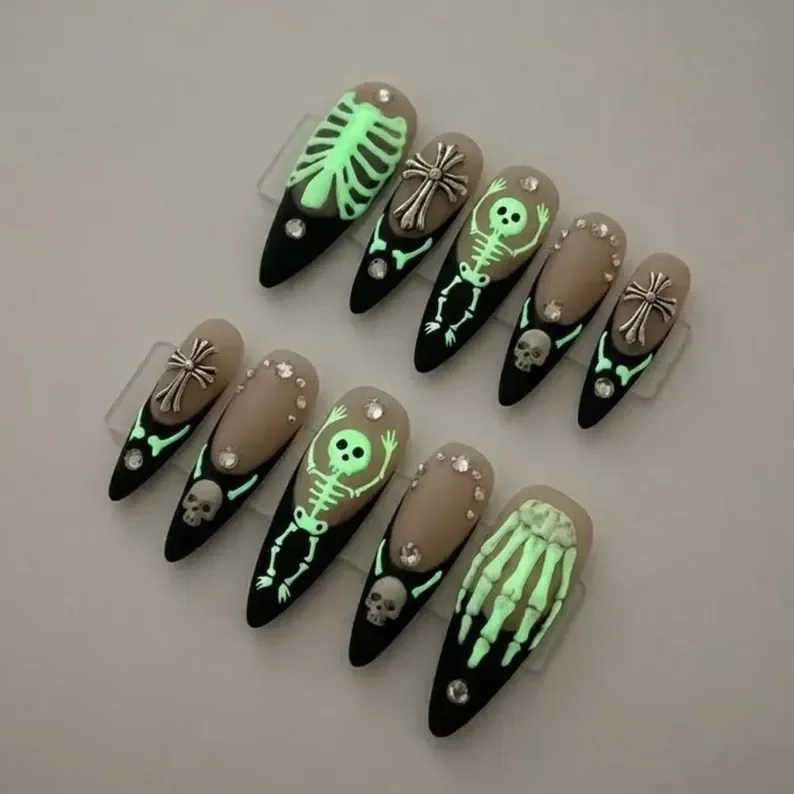 cross nail art, rhinestone nail art, press on nails, custom press on nails, fake nails, Nails Art, stained glass nails, gold press on nails, 3d press on nails, luxury press on nails, handmade press on nails